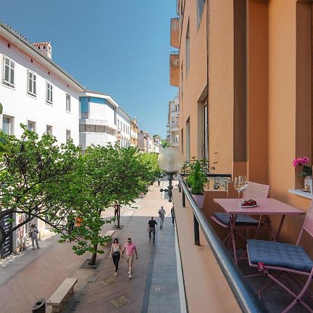 E&F Luxury Apartments PUY Exterior foto